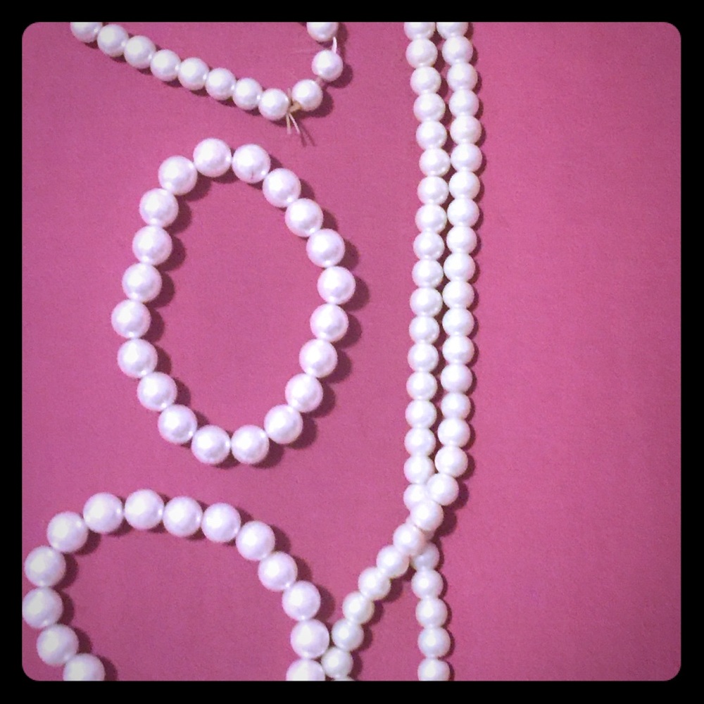 Pearl sets